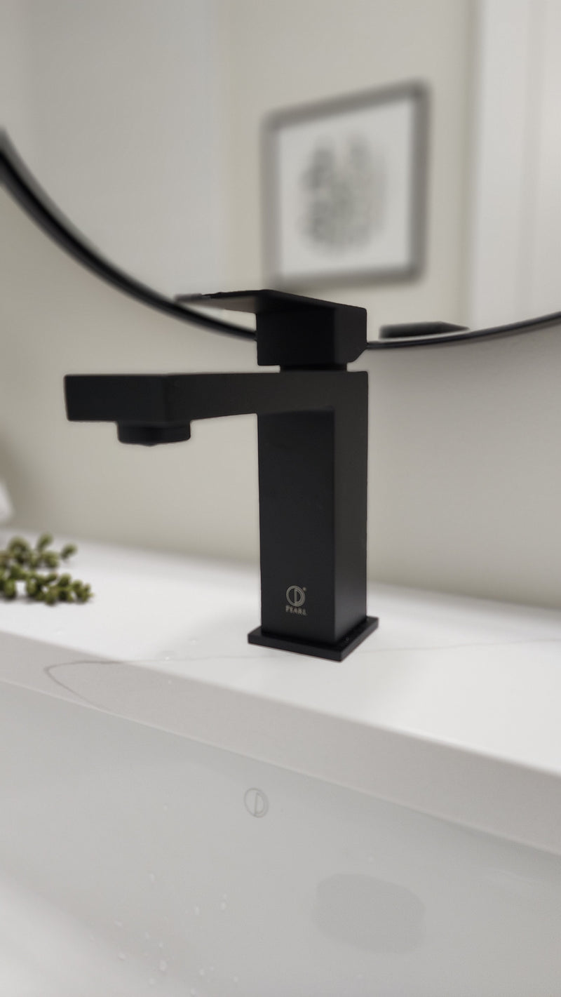 Pearl BELLO II Single Hole Lav. Faucet w. Push Drain Matte Black GBF821B-MB