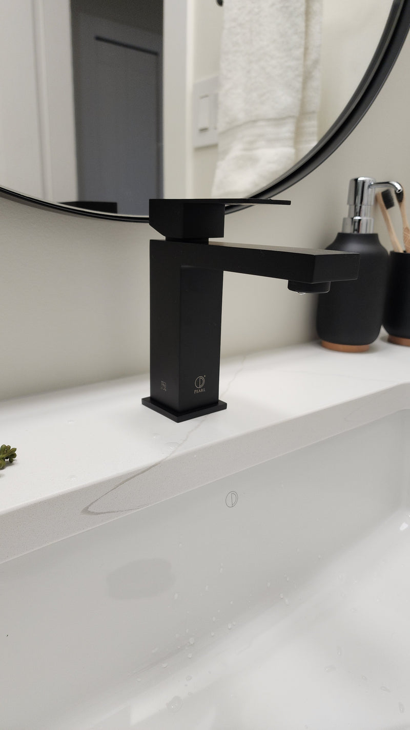 Pearl BELLO II Single Hole Lav. Faucet w. Push Drain Matte Black GBF821B-MB