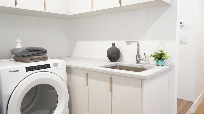 Pearl HANA-MR GEO 24" Single Bowl Undermount Kitchen Sink – Stainless Steel – GGSRR2418