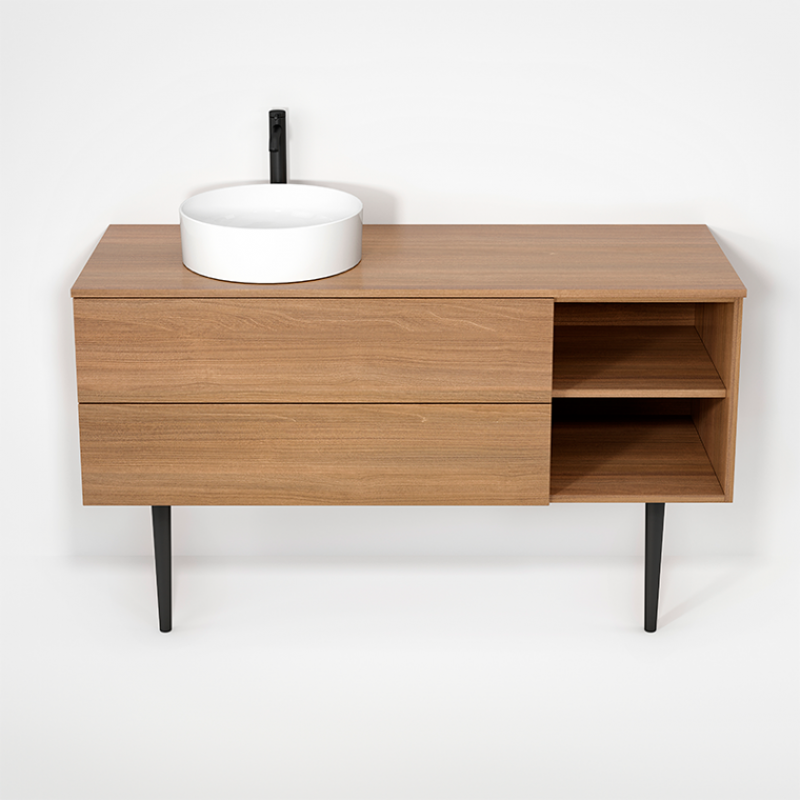 Rubi Haus 55" Wall Hung Vanity w. Decorative Round Legs Natural Oak – RHS1400LKV01NO