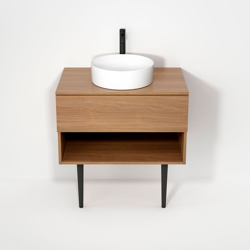 Rubi Haus 32" Wall Hung Vanity w. Decorative Round Legs Natural Oak – RHS1400LKV01NO